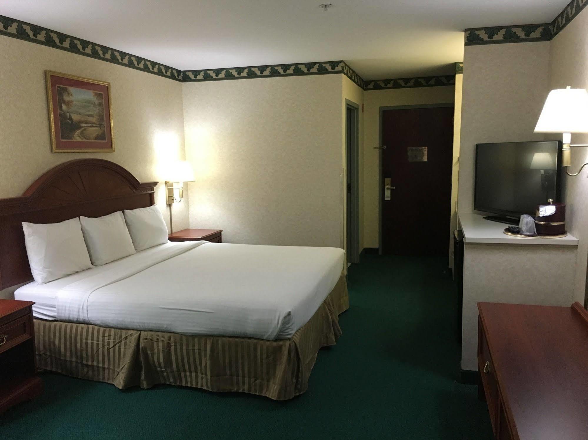 Grand Vista Hotel & Suites Vonore Luaran gambar